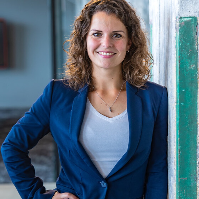 contactbanner_Anouk Offermanns.jpg